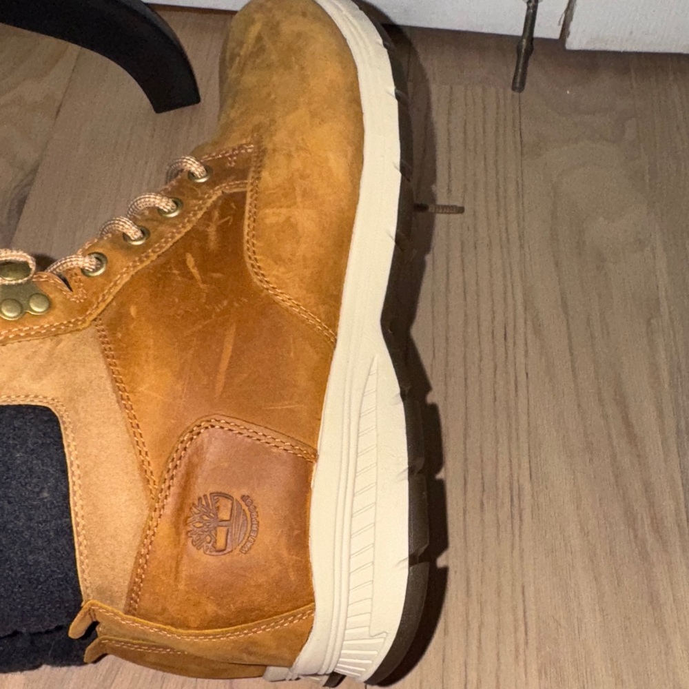 Timberland Tan Leather Lace-Up Boots - Picture 6 of 10